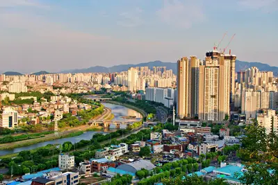 Corea construye clúster chip con inversión de 800 billones wones