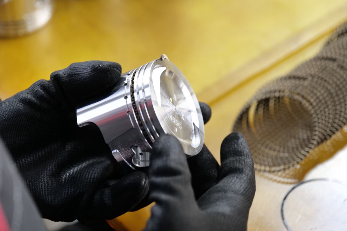 Laboratório de materiais de alta pureza e equipamentos de precisão para semicondutores.