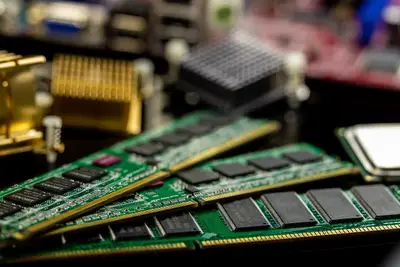 Qualcomm Tips: LB Semicon zet massaproductie van chips op 11